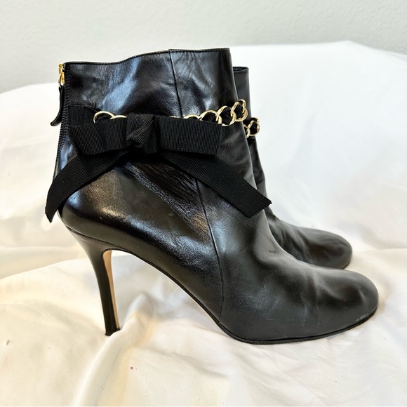 Kate Spade Kirkland Black Leather Bow and chain Booties - Picture 4 of 13
